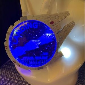 STAR WARS LIGHT UP NECKLACE